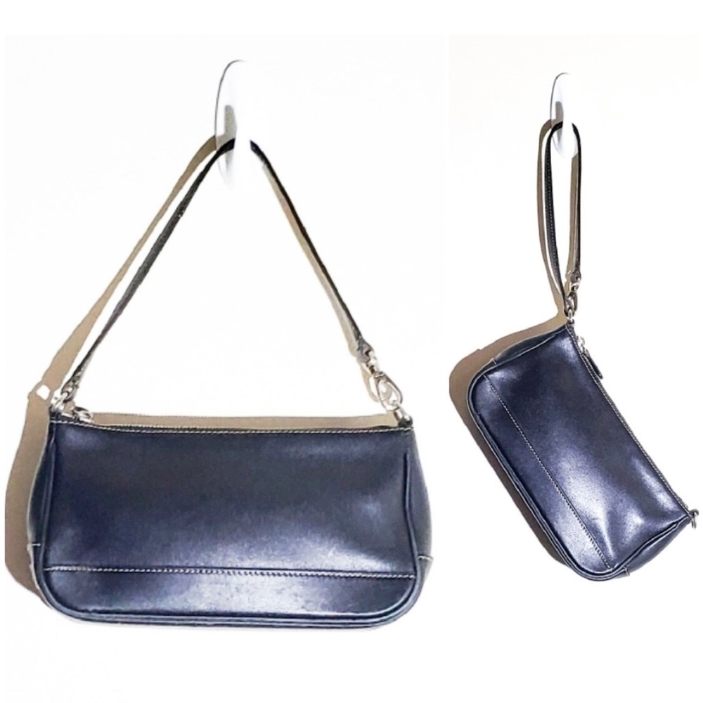 COACH | Hampton Demi Baguette Bag (Black)
